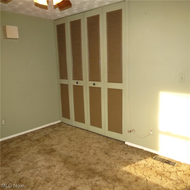 Country Lane Manor - Residential