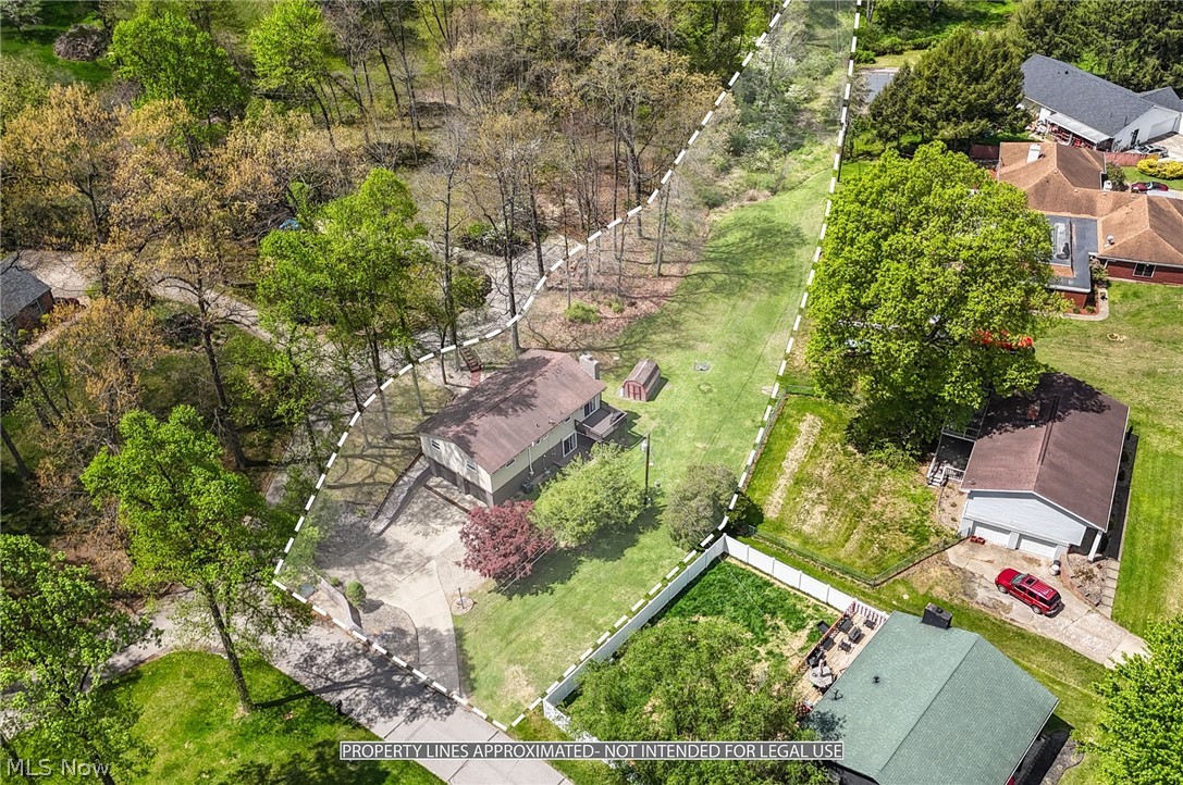 W Oakwood Estate - Residential