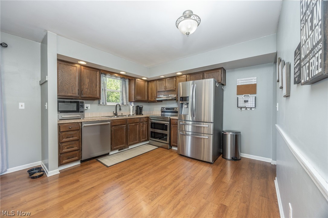 W Oakwood Estate - Residential