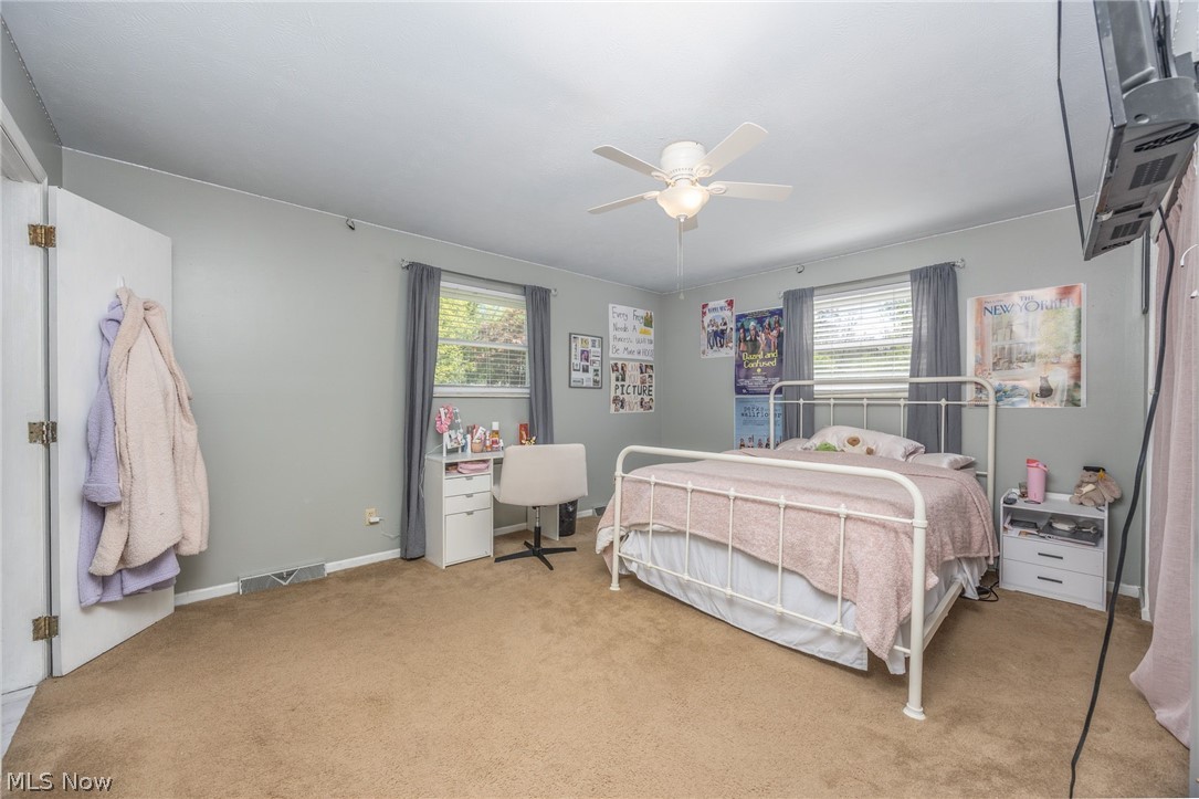 W Oakwood Estate - Residential