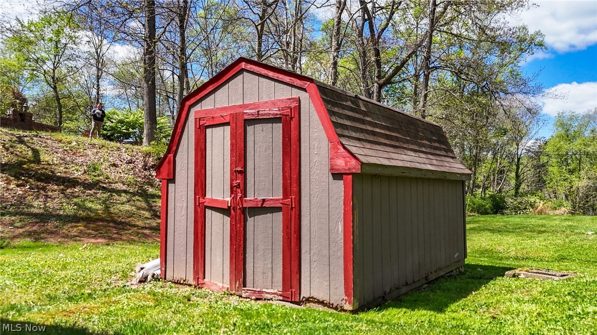 W Oakwood Estate - Residential