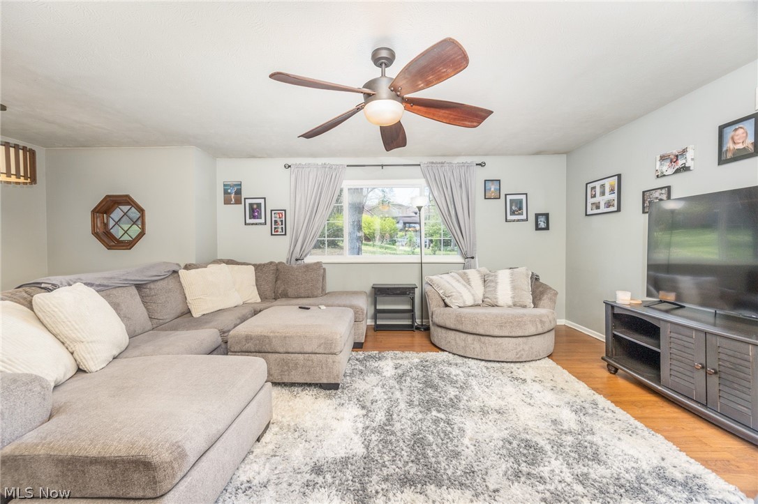 W Oakwood Estate - Residential