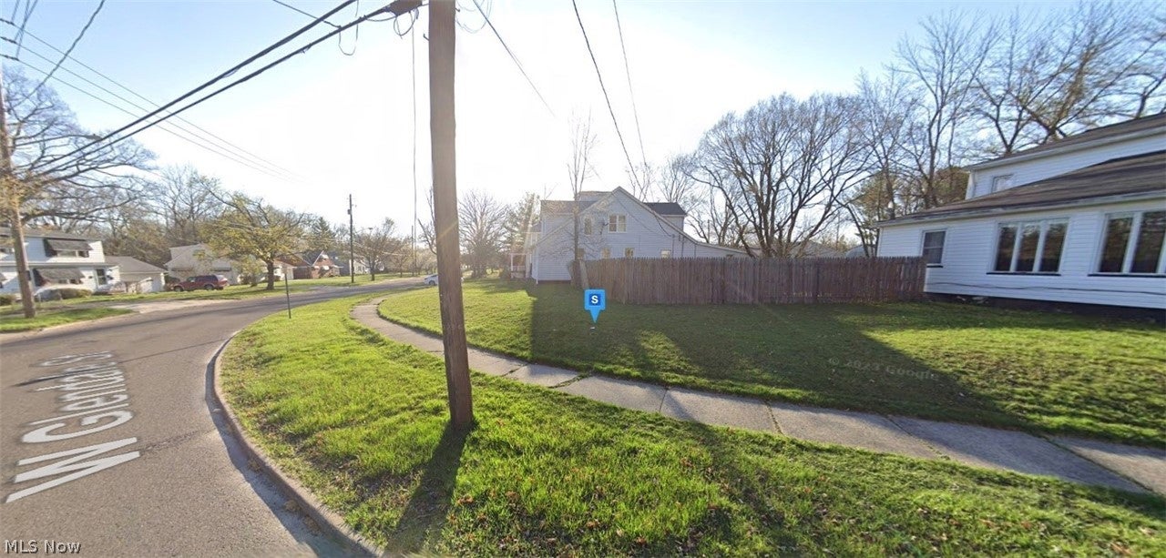 268 W Glendale Street