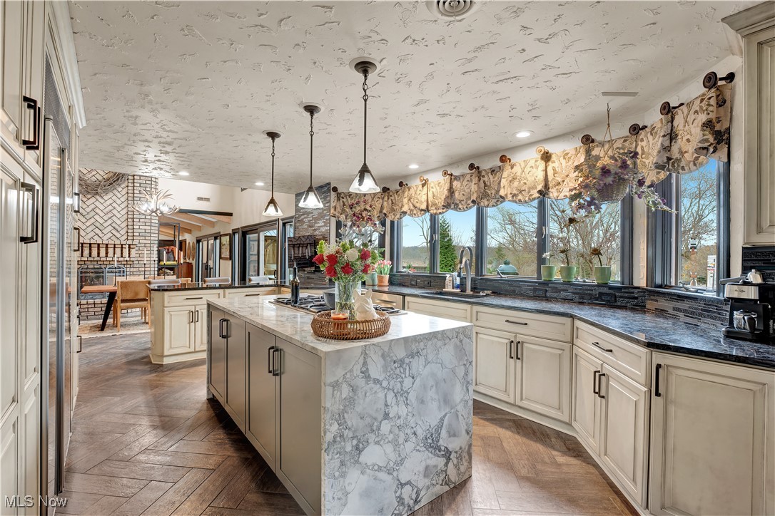 537 Lee Lore Drive, Chippewa Lake, Ohio image 12
