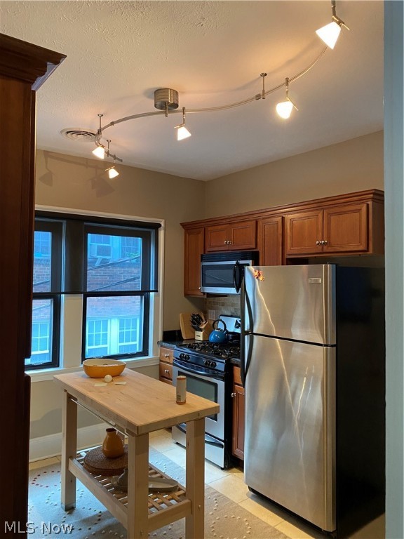 Glenturret Condo Ph 11 - Residential