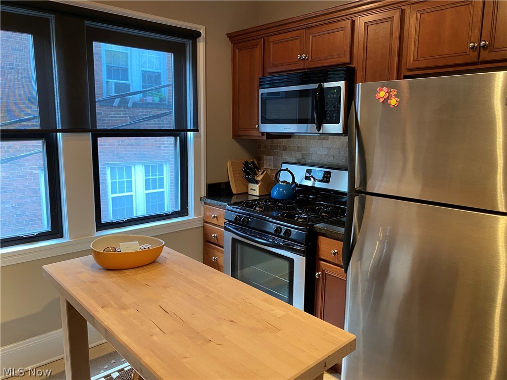 Glenturret Condo Ph 11 - Residential