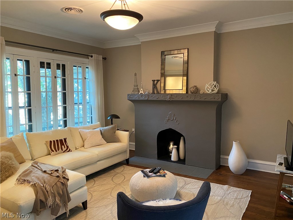 Glenturret Condo Ph 11 - Residential