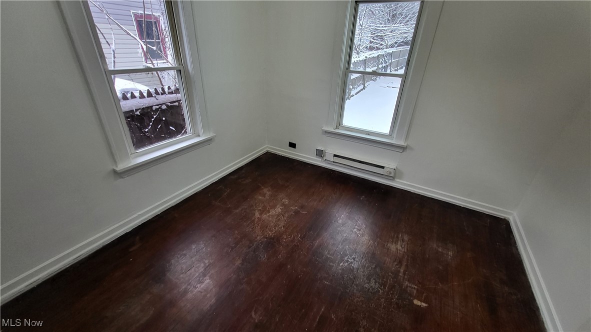 Cleveland, Ohio 44110, United States, 4 Bedrooms Bedrooms, ,1 BathroomBathrooms,Residential,Active,80817