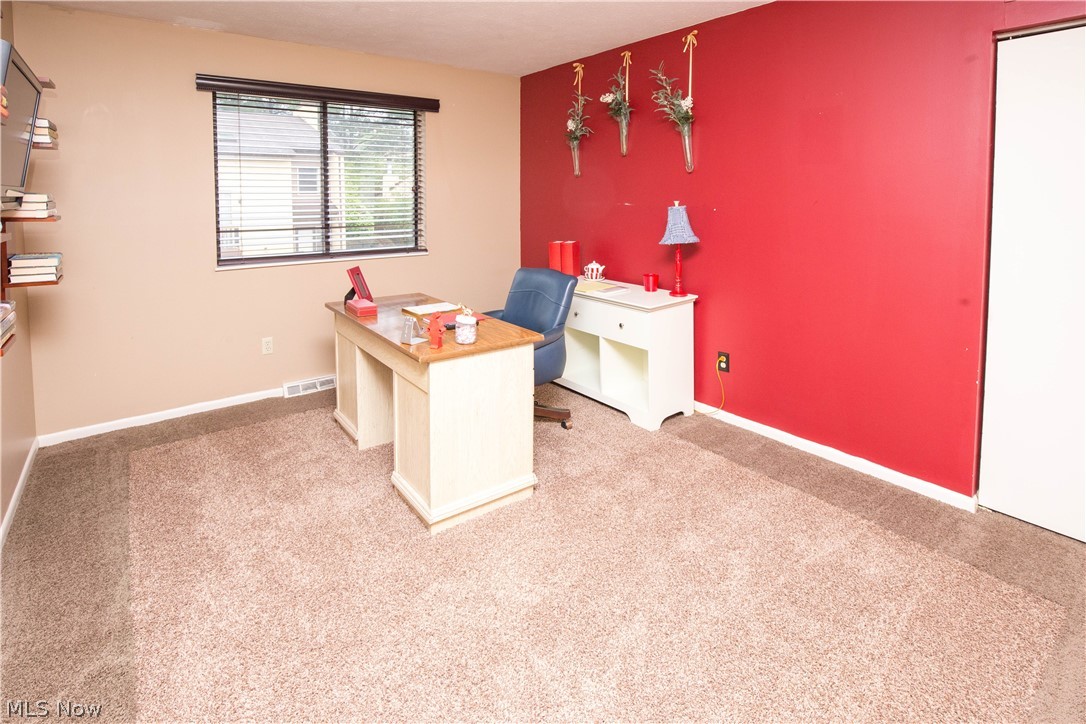 Silver Valley Condo - Residential