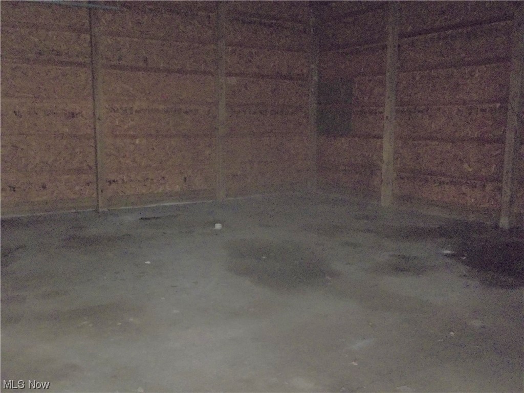 Town/Wolf - Residential