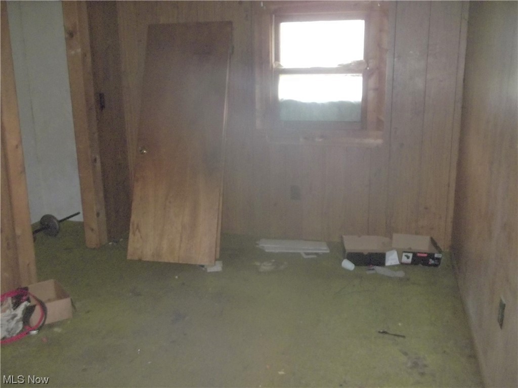 Town/Wolf - Residential