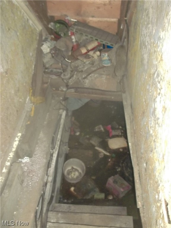 Town/Wolf - Residential