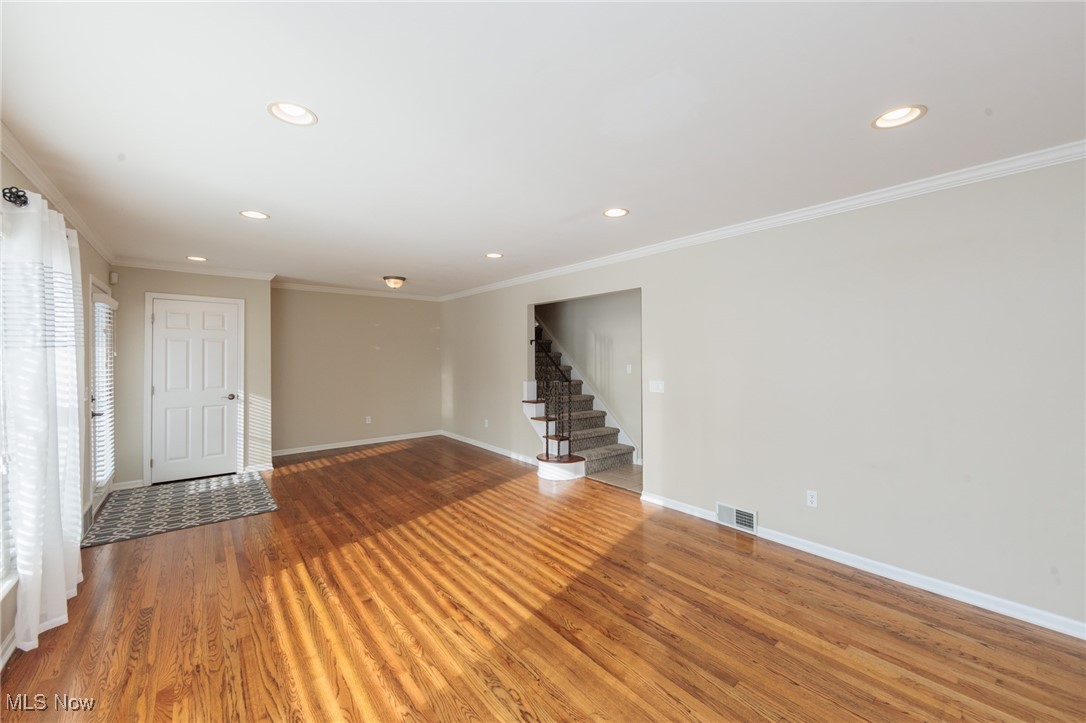 Ranch Realty Companys - Residential