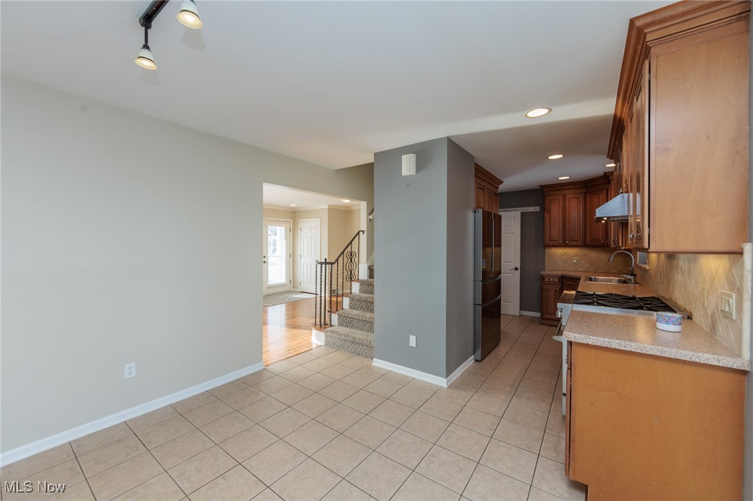 Ranch Realty Companys - Residential