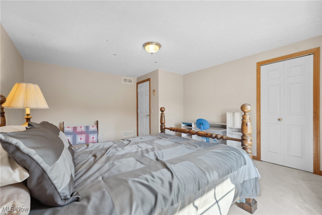 9361 Pheasant Valley Avenue, North Canton, Ohio image 29