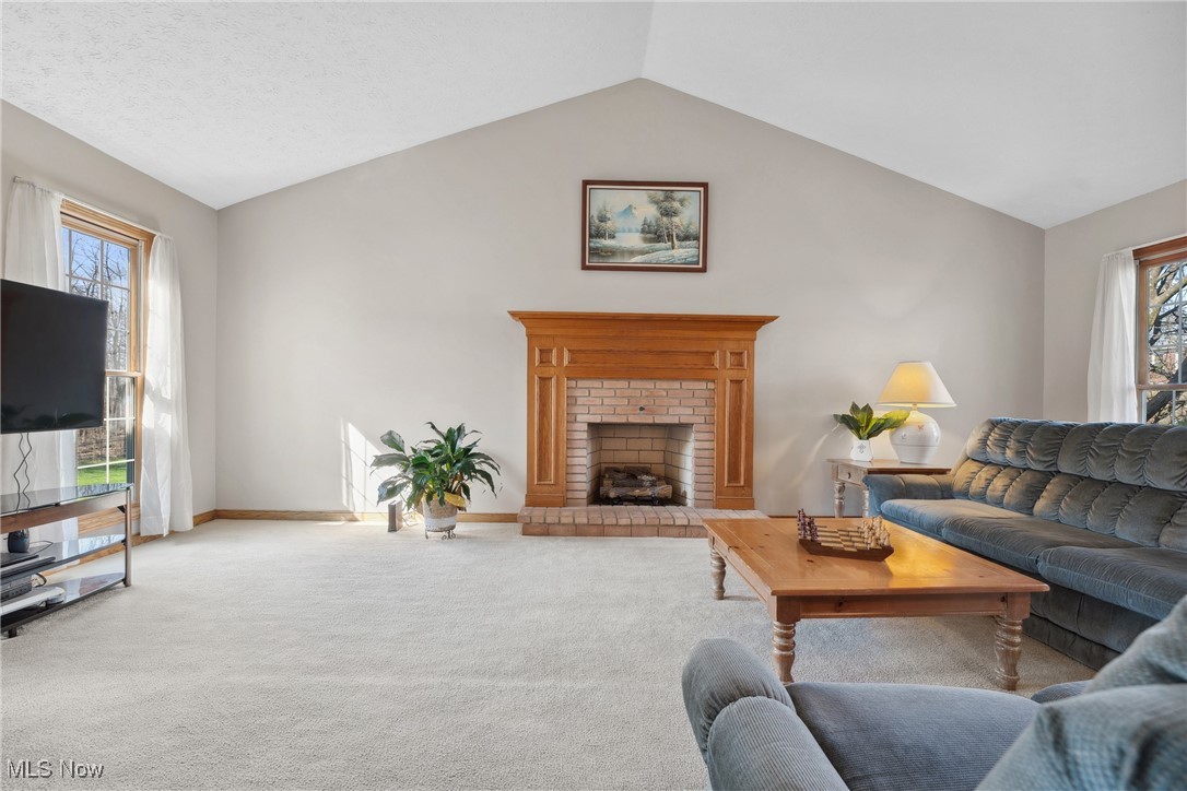 9361 Pheasant Valley Avenue, North Canton, Ohio image 12
