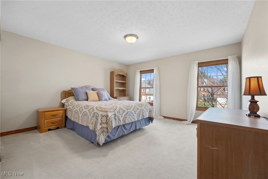 9361 Pheasant Valley Avenue, North Canton, Ohio image 25
