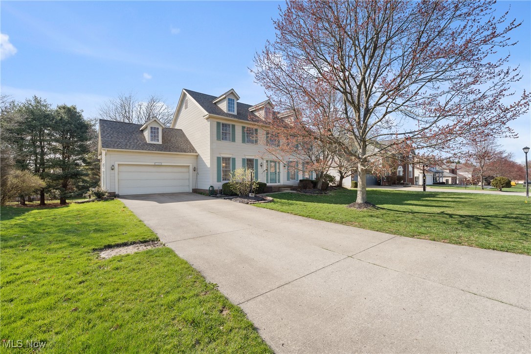 9361 Pheasant Valley Avenue, North Canton, Ohio image 2