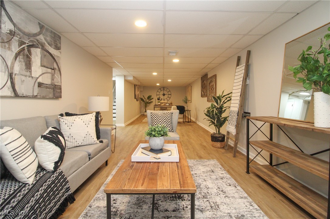 1674 Yolanda Drive, Austintown, Ohio image 24