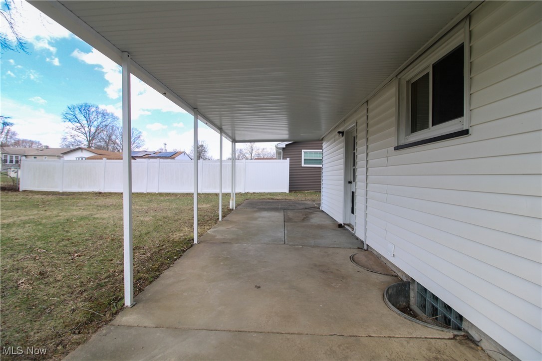 1674 Yolanda Drive, Austintown, Ohio image 29