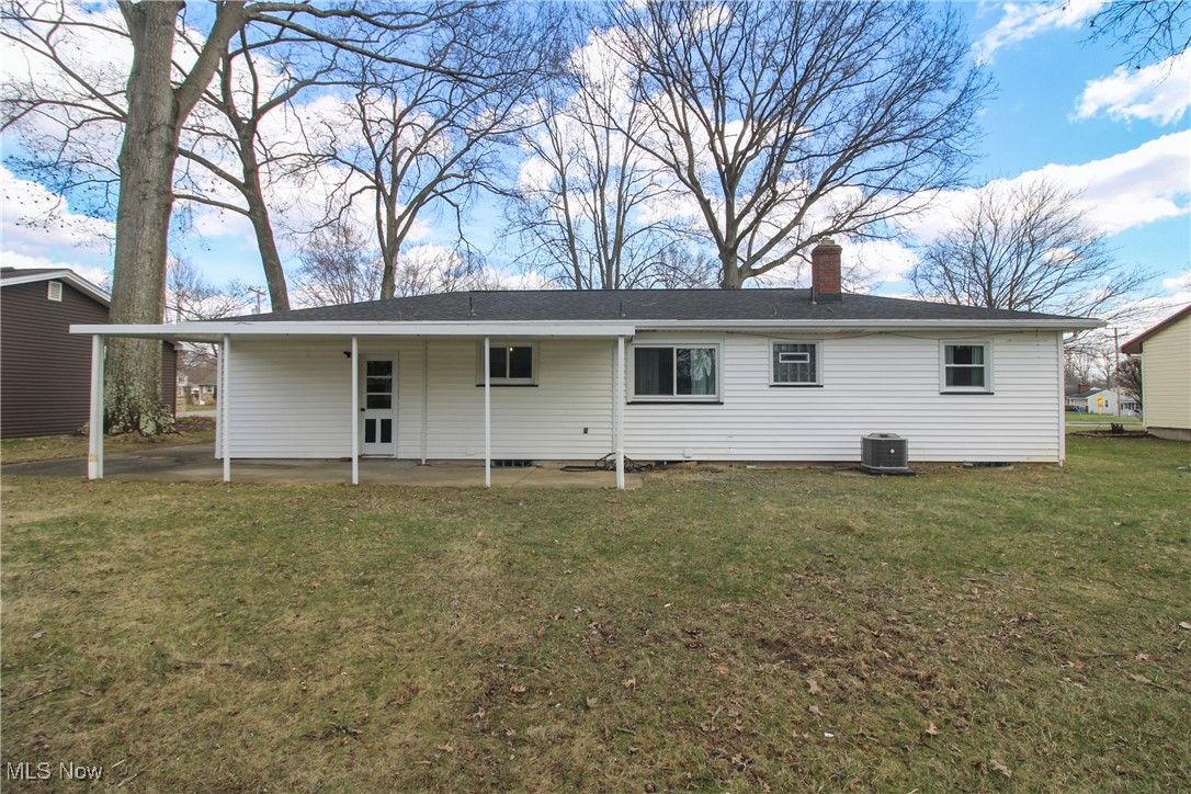 1674 Yolanda Drive, Austintown, Ohio image 28