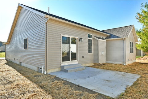 Tiny photo for 2867 Pebble Creek Court, Cortland, OH 44410 (MLS # 5255357)
