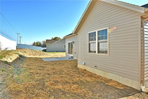 Tiny photo for 2867 Pebble Creek Court, Cortland, OH 44410 (MLS # 5255357)
