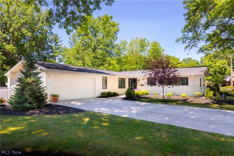 Photo for 2664 Country Club Boulevard