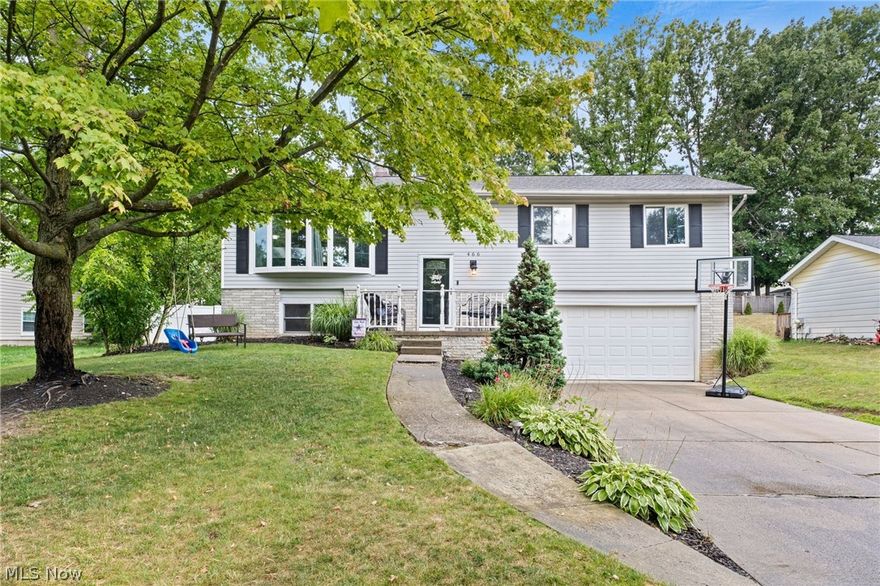 Nestled in the charming town of Brunswick, this amazing house captures the perfect blend of elegance and comfort at over 1700 square feet. 

Stepping inside, the entryway opens up to reveal an expansive family room with vaulted ceilings that create a sense of grandeur and spaciousness. The room is tastefully decorated with a harmonious mix of modern and classic elements. Natural light floods the space through large windows, enhancing the warm and inviting atmosphere.

The kitchen is a chef's dream with granite countertops and an adjoining dining area offering the perfect setting for both casual family meals and formal gatherings.

The house boasts three bedrooms, each thoughtfully designed to provide comfort and tranquility. The master bedroom is a true retreat and spacious. 

Downstairs adds another living space and full updated bath. An additional room provides the flexibility to serve as a fourth bedroom, a home office, or a playroom, catering to the diverse needs of its occupants.

Outside, the composite deck is an entertainer's paradise, offering plenty of space for outdoor dining, relaxation, and enjoying the picturesque surroundings. The backyard is equally impressive, with lush greenery and a sense of privacy that makes it the perfect sanctuary.

New utility sink 2023 
All a appliances stay 
New composite Deck 
Roof 2015 
Hot water tank 2021
Furnace recently serviced 
Don't delay and book a showing today!