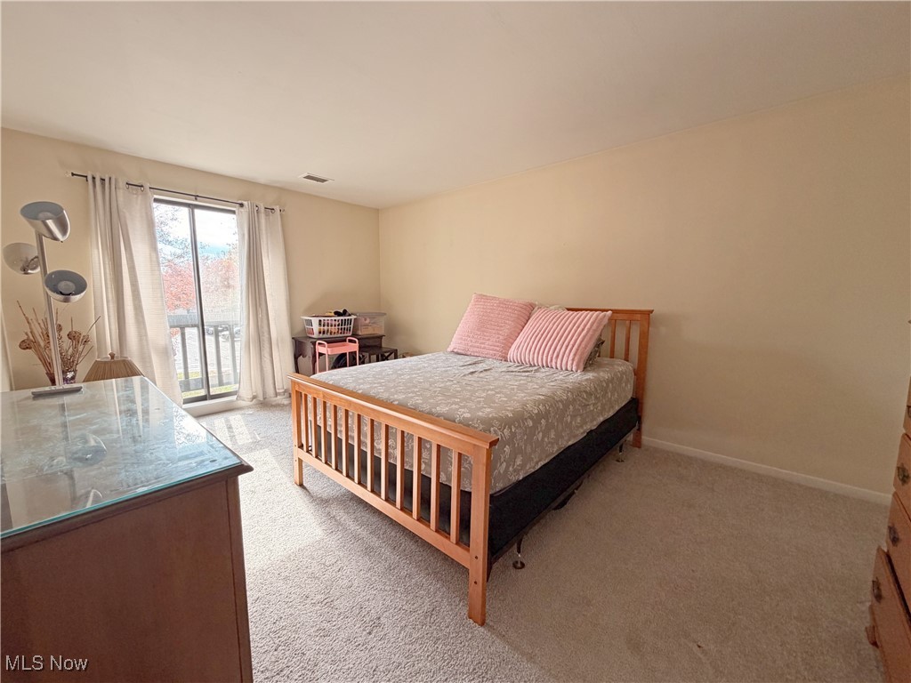 Oak Knolls Condo - Residential