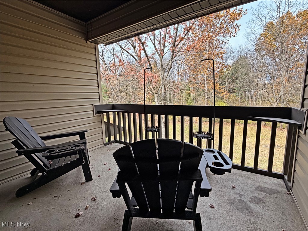 Oak Knolls Condo - Residential