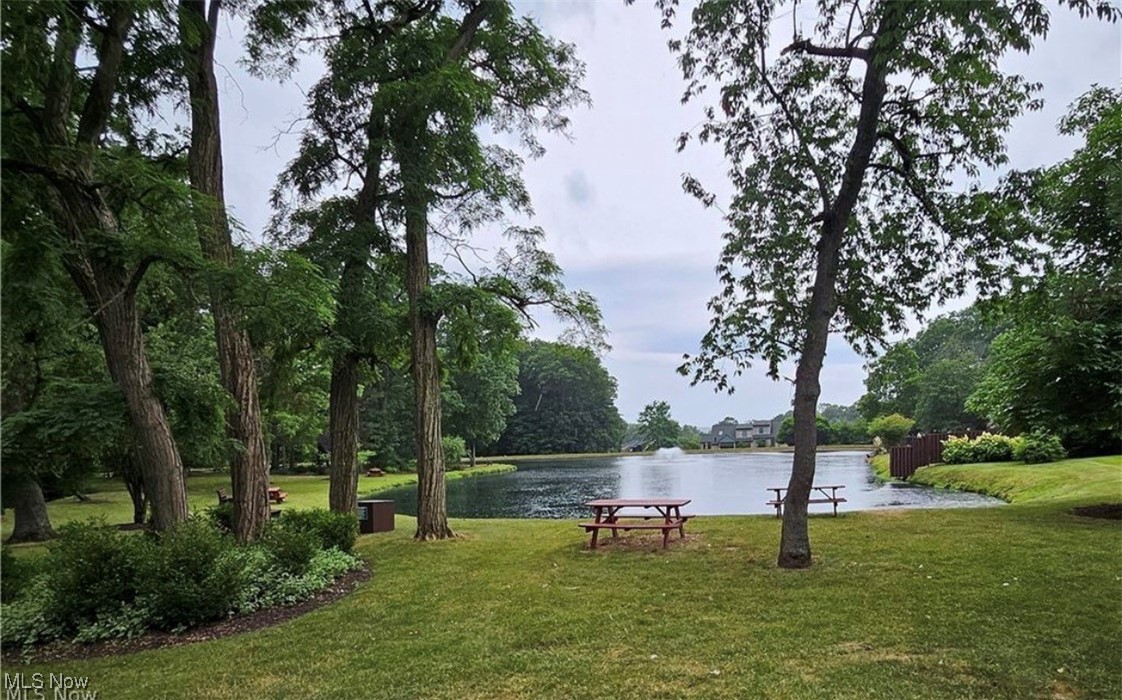 Oak Knolls Condo - Residential