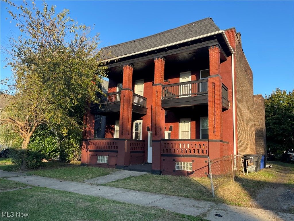 Photo of 2237 E 73rd Street, Cleveland, OH 44103 (MLS # 5166445)