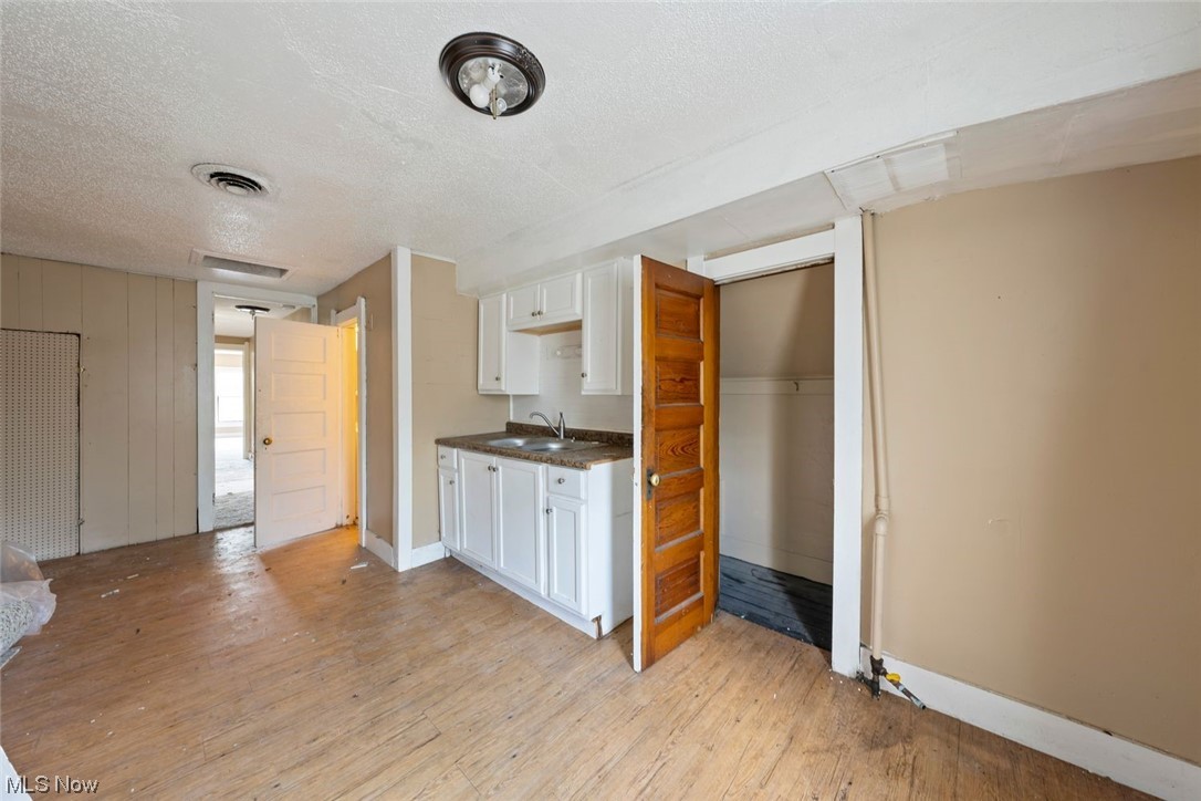 Jh Wades Sub - Residential Income