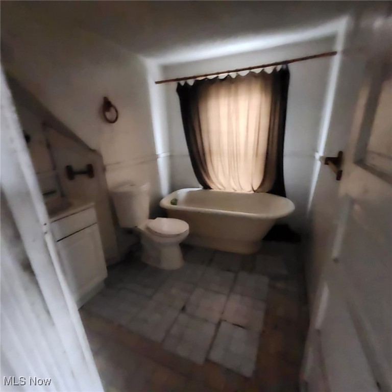 Walworths W F - Residential Income