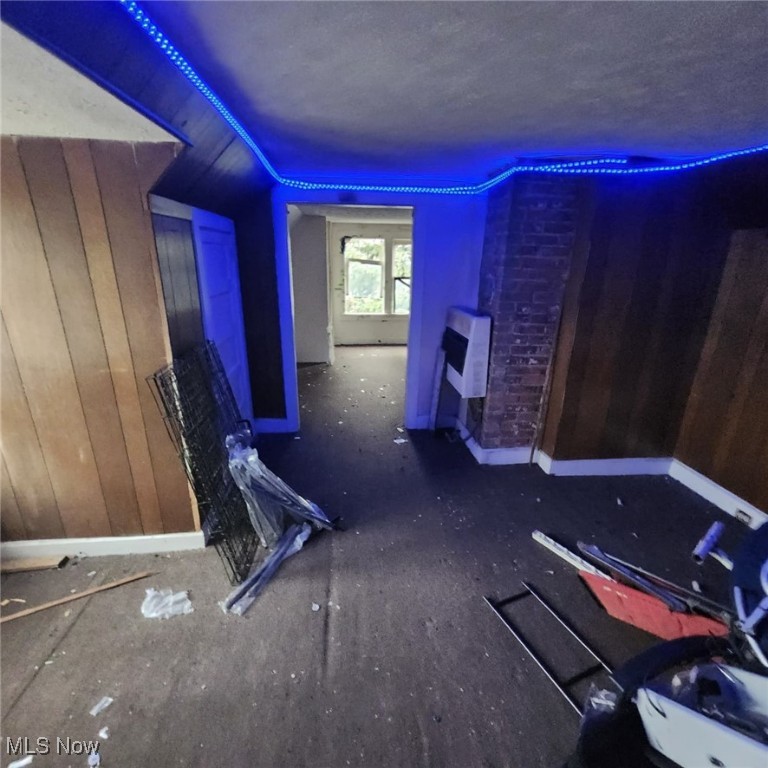 Walworths W F - Residential Income