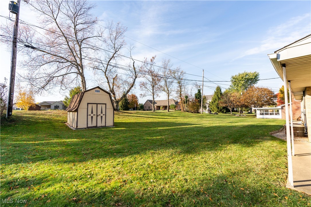 1826 Edmar Street, Louisville, Ohio image 3