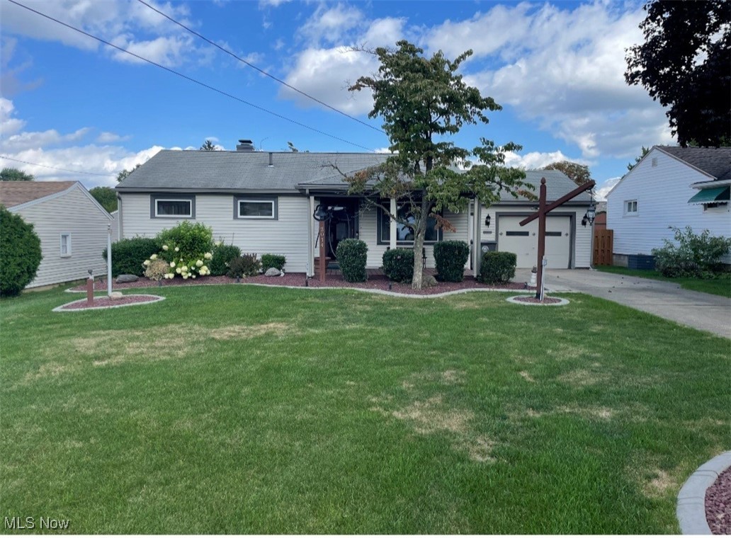 Really nice 3 b3droom vinyl sided ranch. Features living room, kitchen with all appliances, and spacious family room with gas fireplace. Beamed ceilings and fan. Enclosed breezeway with permanent stone and separate heat. Covered patio. 13x11 wood deck overlooking private backyard. Fenced in yard with firepit. Attached 1 1/2 car garage and opener. Front porch and much more!