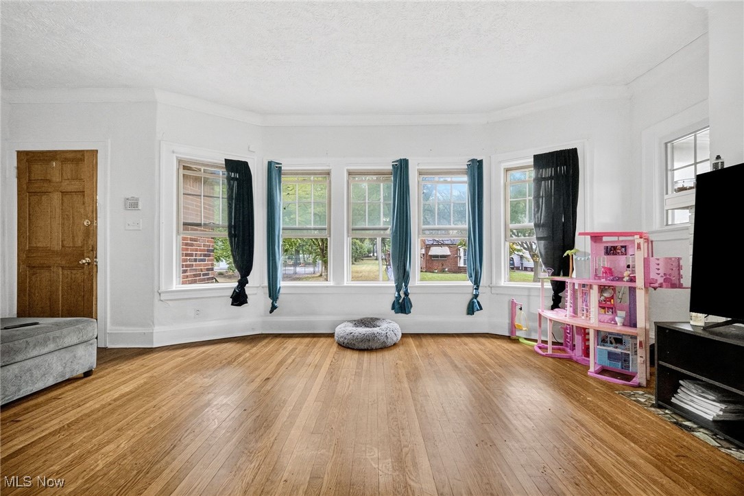 Euclid - Residential Income