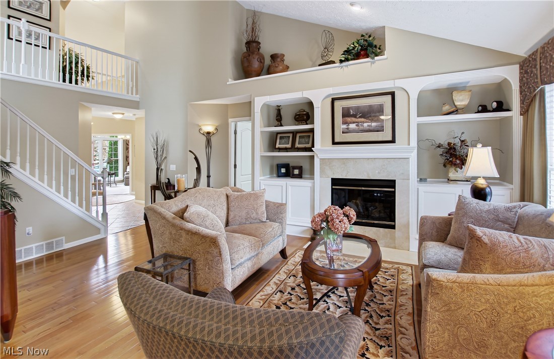 Village/Waterside Xings North - Residential