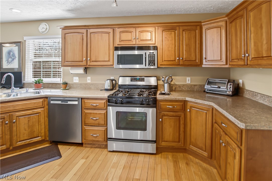 Village/Waterside Xings North - Residential