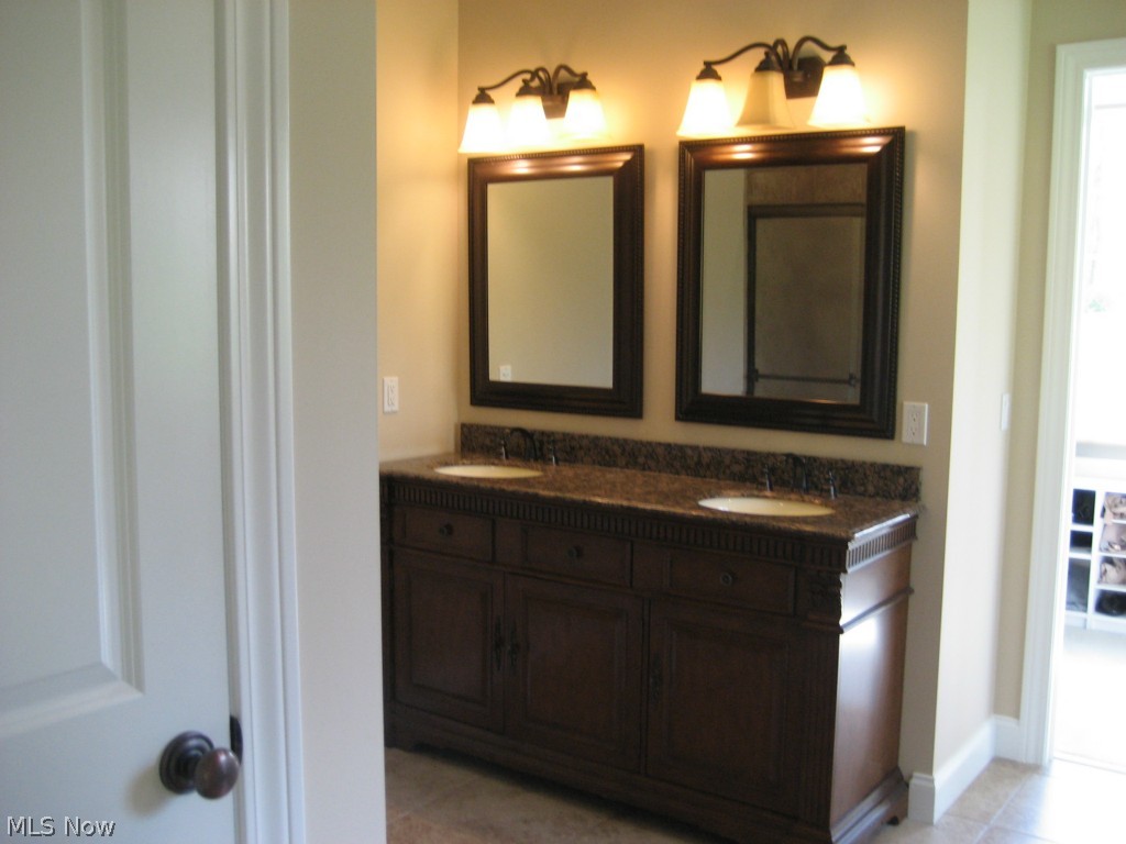 Stone Rdg - Residential