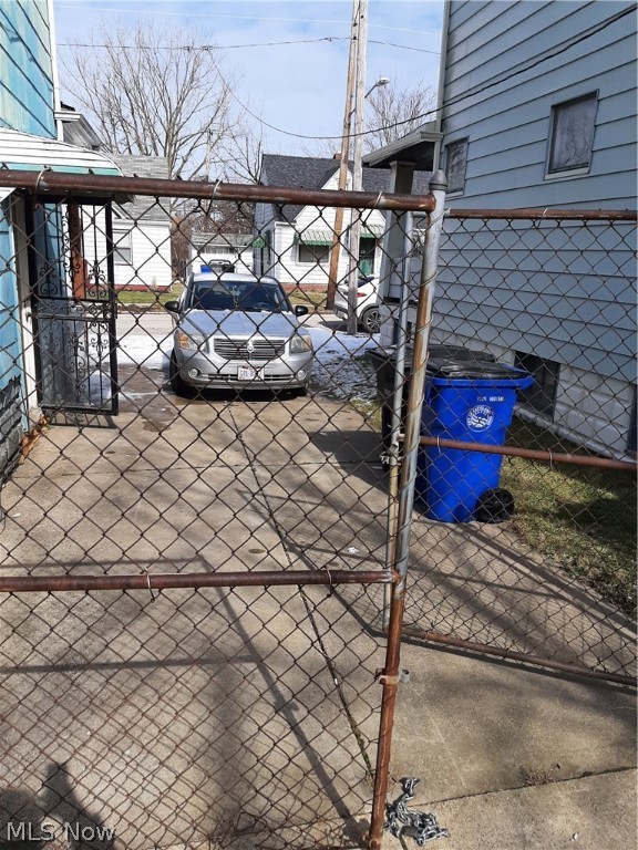 F J Bowmans - Residential