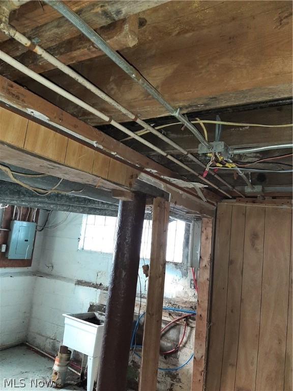 F J Bowmans - Residential