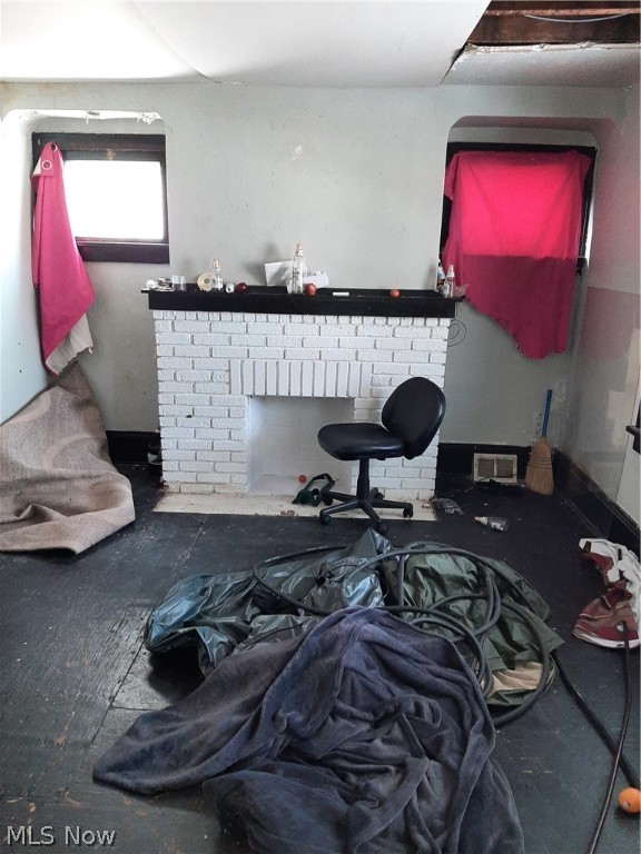 F J Bowmans - Residential