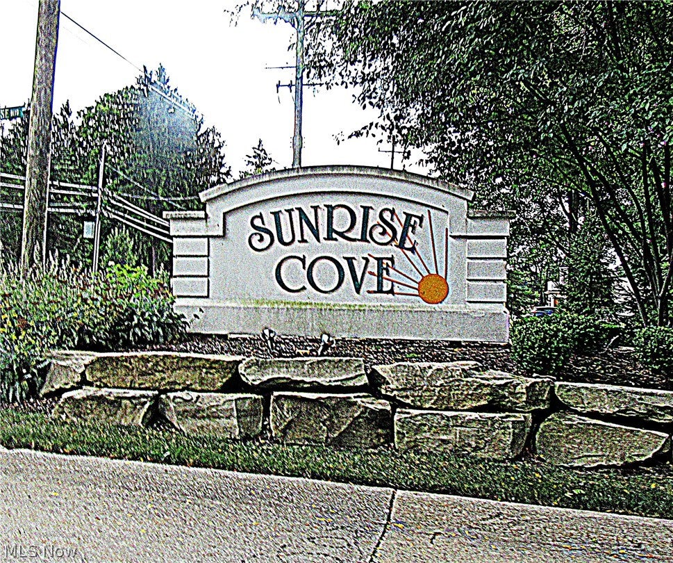 9660 Cove Drive F19