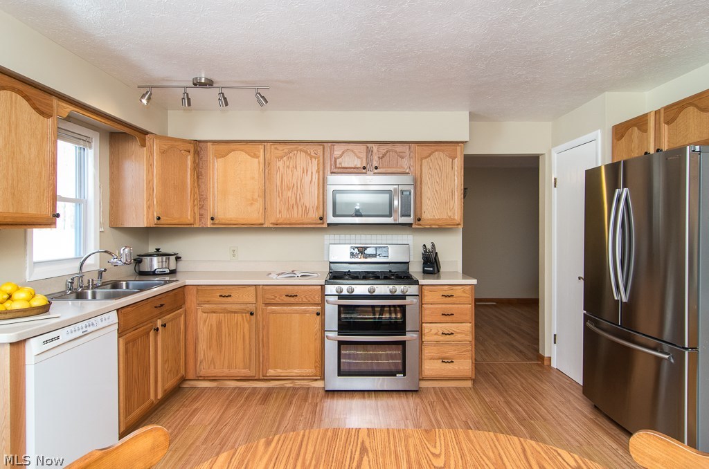 Echo Lake - Residential