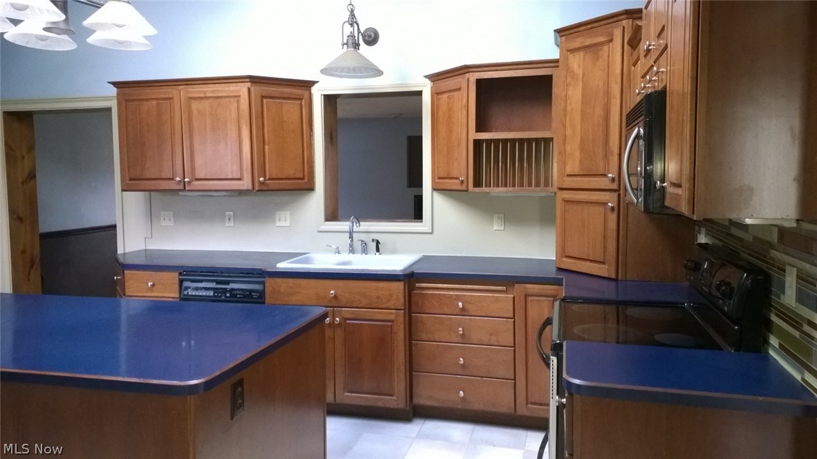 Village/Jefferson - Residential