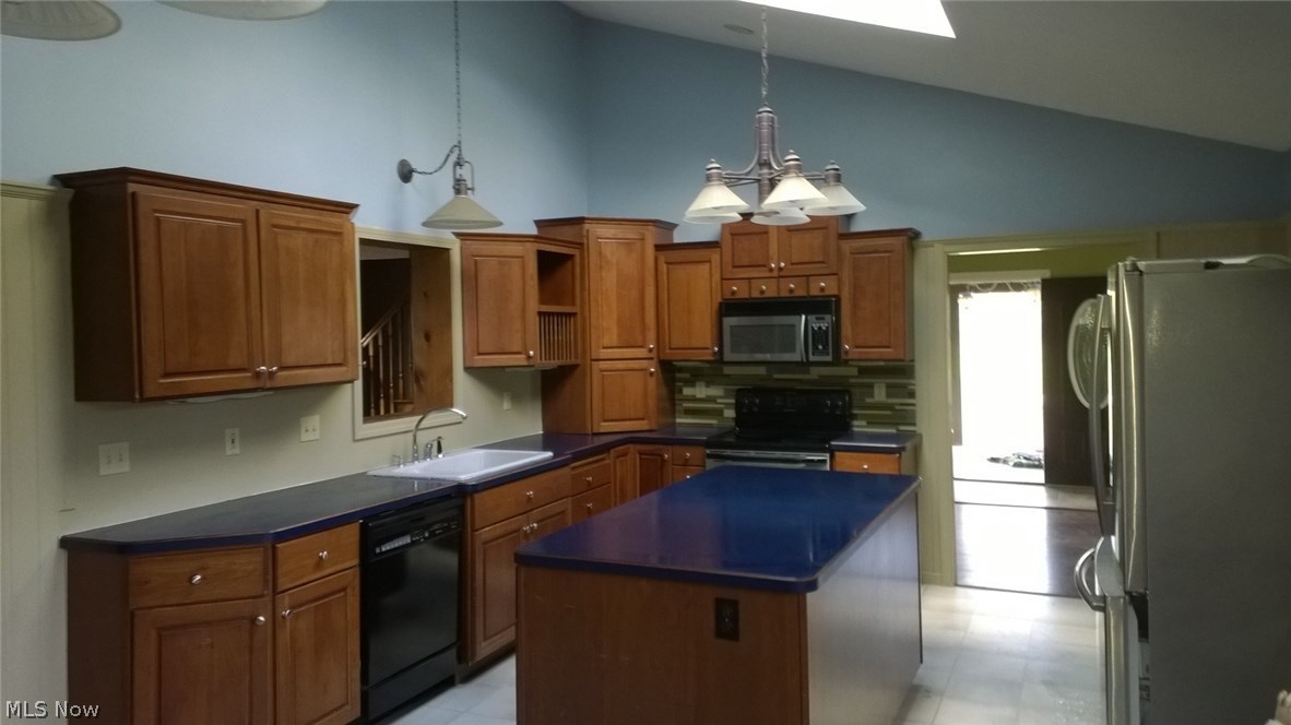 Village/Jefferson - Residential