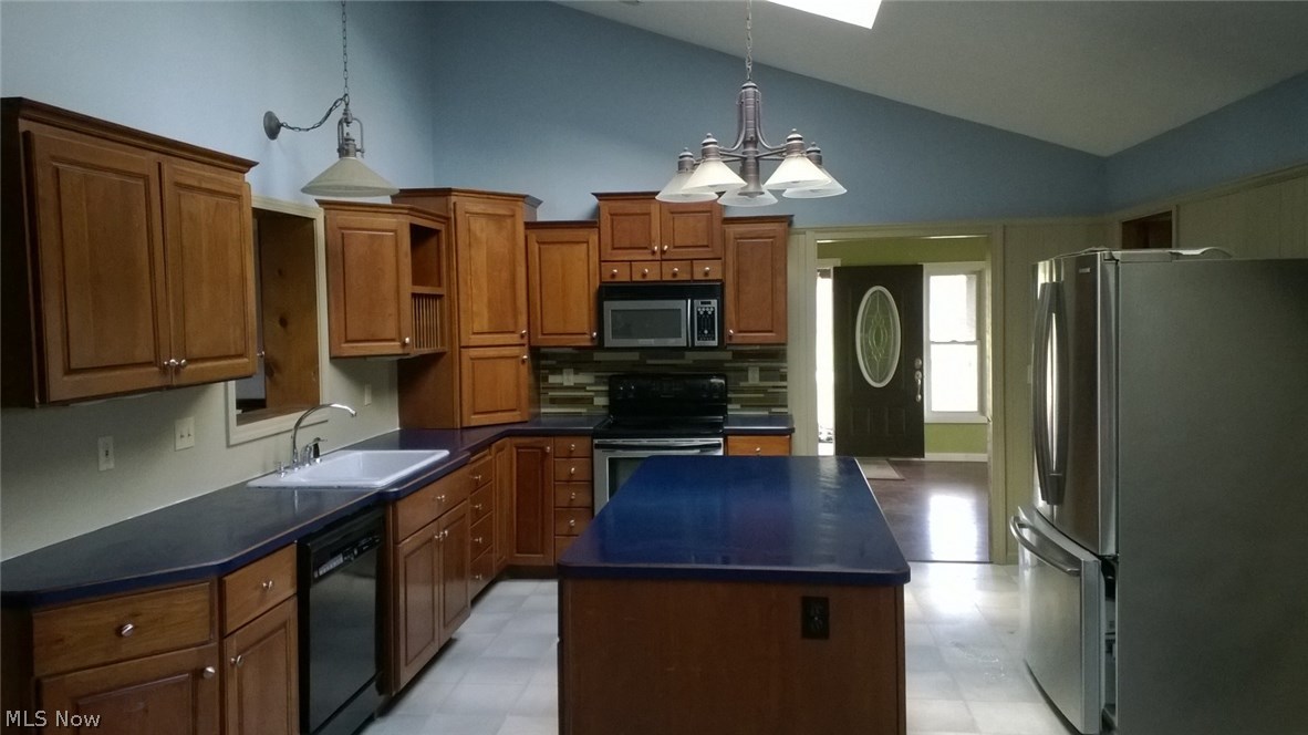 Village/Jefferson - Residential